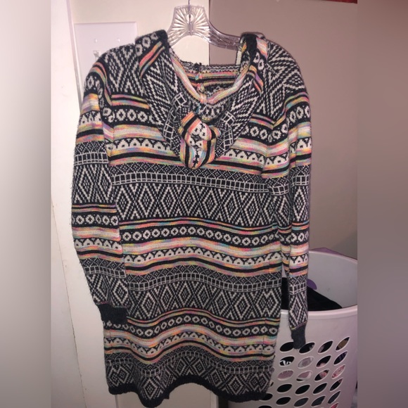 Multi Color Sweater - Picture 2 of 2